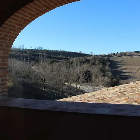 Alojamento de Acomodação e Pequeno-almoço Il Poggio Del Tartufo *
